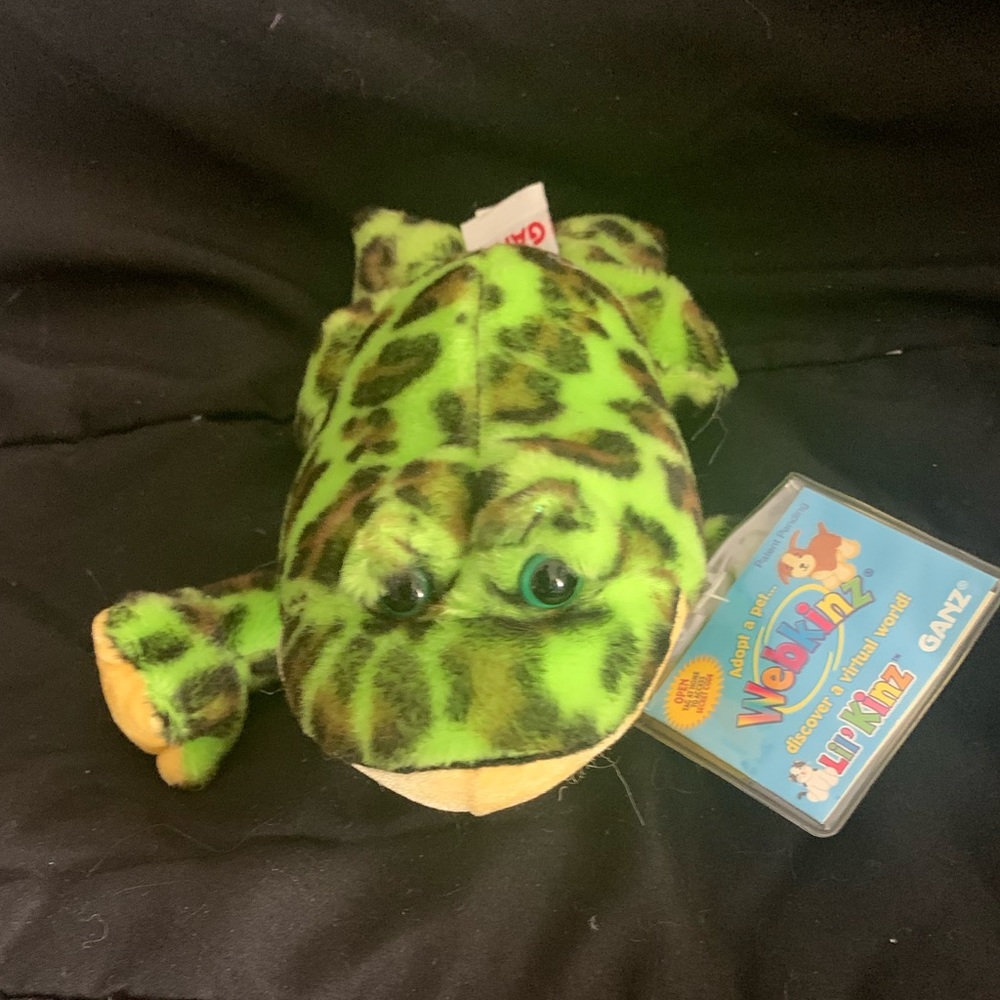 Green spotted frog webkinz